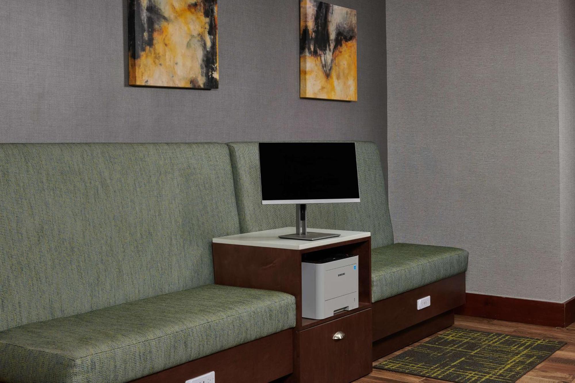 Hampton Inn Atlanta-Cumberland Mall/Cobb Galleria Area Smyrna Extérieur photo